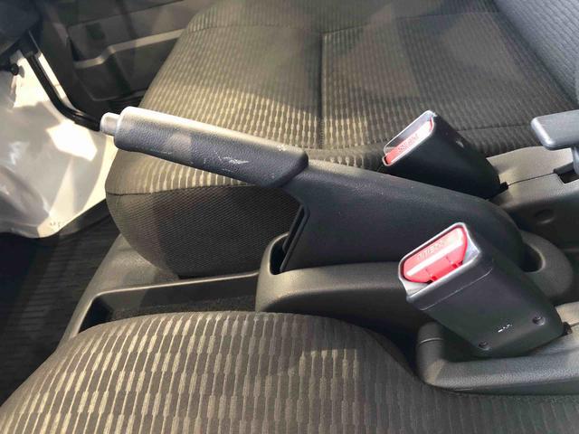 ハイゼットカーゴＤＸ４ＷＤ　　ＡＭ／ＦＭラジオ　マニュアルエアコン　パワーステアリング　パワードアロック　キーレスエントリー　衝突被害軽減システム　横滑り防止機能　アイドリングストップ　オートライト　ＡＢＳ（長野県）の中古車