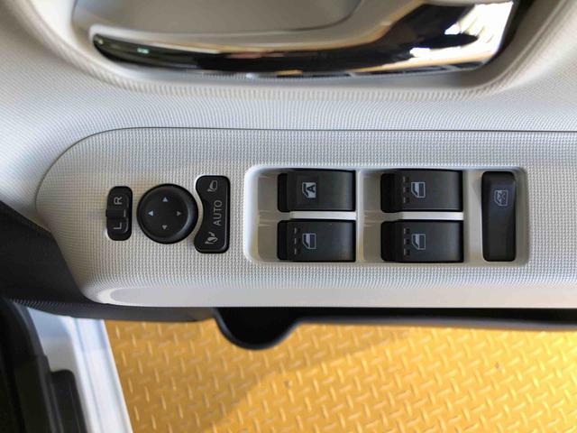 ムーヴキャンバスストライプスＧ４ＷＤ　両側電動スライドドア　オートライト　衝突被害軽減システム　横滑り防止機能　プッシュスタート　スマートキー　オートエアコン　パワーウインドウ　電動格納ドアミラー　アイドリングストップ　　新品ナビ（長野県）の中古車