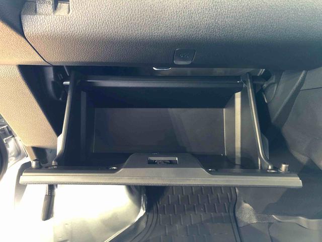 ハイゼットカーゴＤＸ４ＷＤ　ＡＭ／ＦＭラジオ　　マニュアルエアコン　パワーステアリング　パワードアロック　キーレスエントリー　衝突被害軽減システム　横滑り防止機能　アイドリングストップ　オートライト　ＡＢＳ（長野県）の中古車