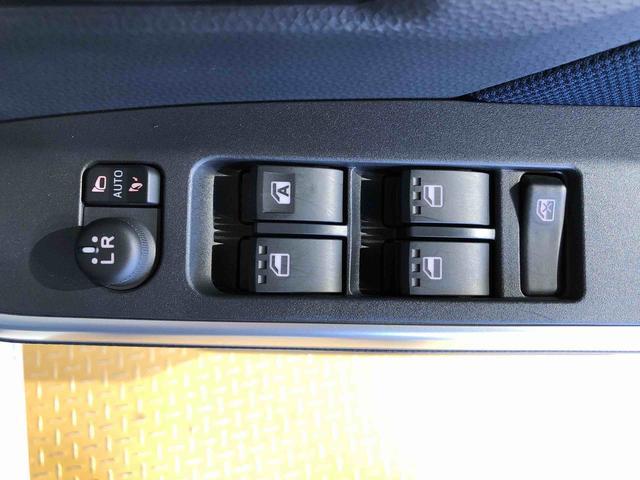 トールカスタムＧ　ターボ２ＷＤ　ターボ　両側電動スライドドア　衝突被害軽減システム　横滑り防止機能　オートライト　オートエアコン　プッシュスタート　スマートキー　アイドリングストップ　電動格納ドアミラー　ＡＢＳ（長野県）の中古車