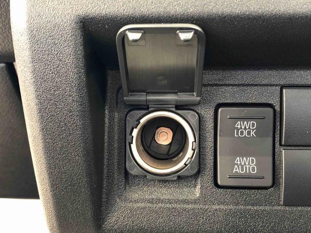 ハイゼットトラックスタンダード４ＷＤ　マニュアルエアコン　パワステ　タイミングチェーン　ラジオデッキ　手動ドアミラー　手動ウィンドウ　衝突被害軽減システム　横滑り防止機能　アイドリングストップ　ＡＢＳ（長野県）の中古車