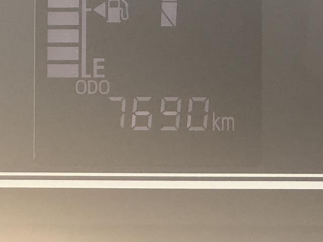 タント 中古車 Ｘ新車保証継承付　弊社デモカーＵＰ車　オーディオレスバックカメラ付　片側電動スライドドア　オートライト　ＬＥＤヘッドライト　衝突軽減ブレーキ　横滑り防止装置　アイドリングストップ　クリアランスソナー