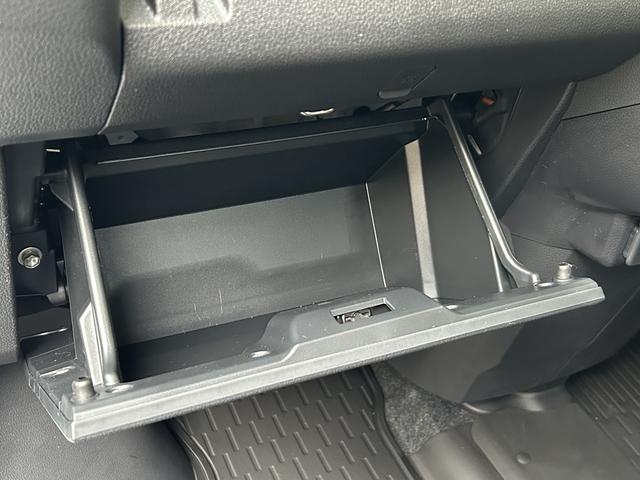 ハイゼットカーゴクルーズ 登録済み未使用車保証 新車保証・まごころ保証 1年間・走行距離無制限付き(東京都)の中古車