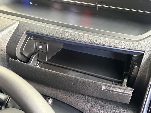 タントカスタムＲＳ　純正７インチナビ　ＥＴＣ　ドライブレコーダー保証　１年間・走行距離無制限付き　純正７インチナビ　ＥＴＣ車載器　ドライブレコーダー　バックカメラ　両側電動スライドドア　ＬＥＤヘッドランプ　前席シートヒーター　電動パーキングブレーキ（東京都）の中古車