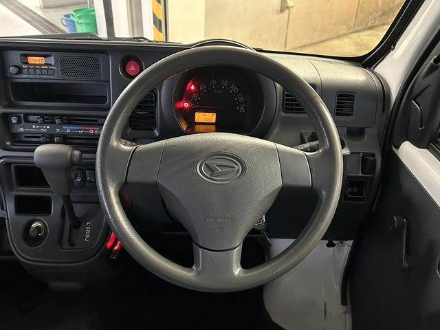 ハイゼットカーゴスペシャル　ＥＴＣ車載器　ドライブレコーダー保証　まごころ保証　１年間・走行距離無制限付き　ＥＴＣ車載器　ドライブレコーダー　リヤベンチシート　エアコン　パワーステアリング　助手席エアバッグ　両側スライドドア（東京都）の中古車