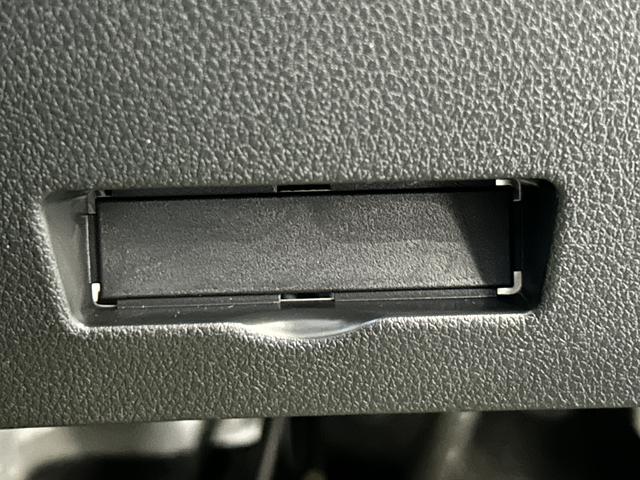 ハイゼットカーゴクルーズ 6.8ディスプレイオーディオ キーフリー保証 新車保証・まごころ保証 1年間・走行距離無制限付き キーフリーシステム 電動格納ドアミラー アイドリングストップ 前席パワーウインドウ コーナーセンサー オートライト オートハイビーム(東京都)の中古車