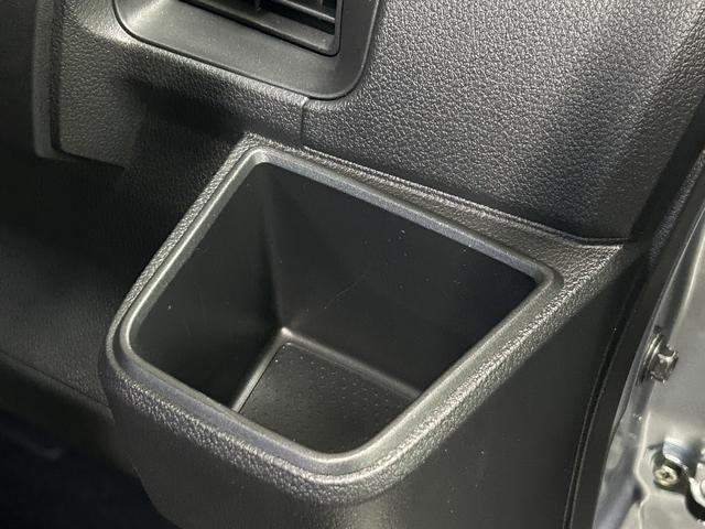 ハイゼットカーゴクルーズ 6.8ディスプレイオーディオ キーフリー保証 新車保証・まごころ保証 1年間・走行距離無制限付き キーフリーシステム 電動格納ドアミラー アイドリングストップ 前席パワーウインドウ コーナーセンサー オートライト オートハイビーム(東京都)の中古車