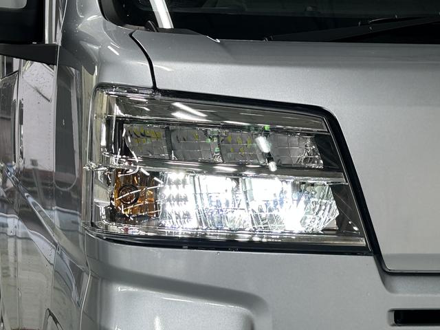 ハイゼットカーゴクルーズ 6.8ディスプレイオーディオ キーフリー保証 新車保証・まごころ保証 1年間・走行距離無制限付き キーフリーシステム 電動格納ドアミラー アイドリングストップ 前席パワーウインドウ コーナーセンサー オートライト オートハイビーム(東京都)の中古車