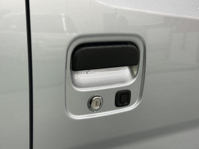 ハイゼットカーゴクルーズ 6.8ディスプレイオーディオ キーフリー保証 新車保証・まごころ保証 1年間・走行距離無制限付き キーフリーシステム 電動格納ドアミラー アイドリングストップ 前席パワーウインドウ コーナーセンサー オートライト オートハイビーム(東京都)の中古車