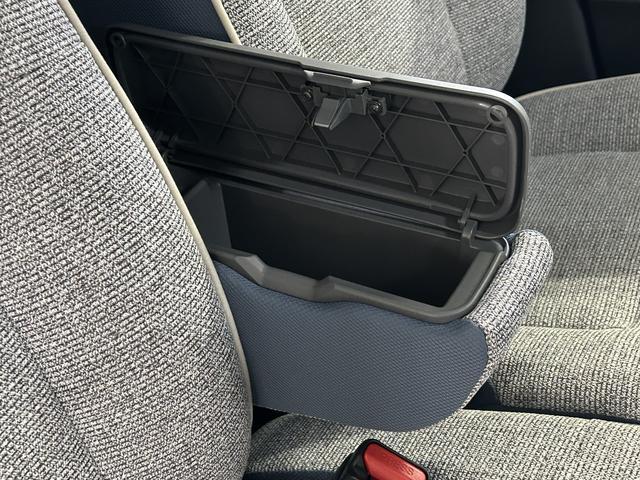 ムーヴキャンバスストライプスＧ保証　新車保証・まごころ保証　１年間・走行距離無制限付き（東京都）の中古車