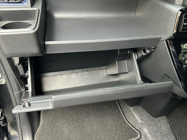 タントカスタムＲＳ保証　新車保証・まごころ保証　１年間・走行距離無制限付き（東京都）の中古車