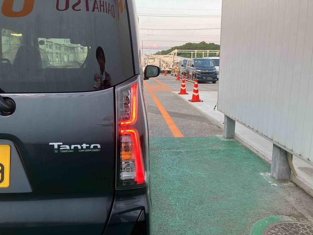 タントカスタムX(沖縄県)の中古車