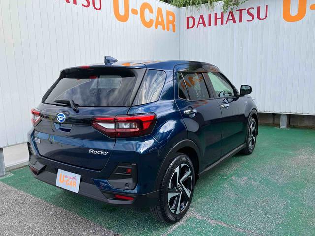 ロッキープレミアムＧ　ＨＥＶ（沖縄県）の中古車