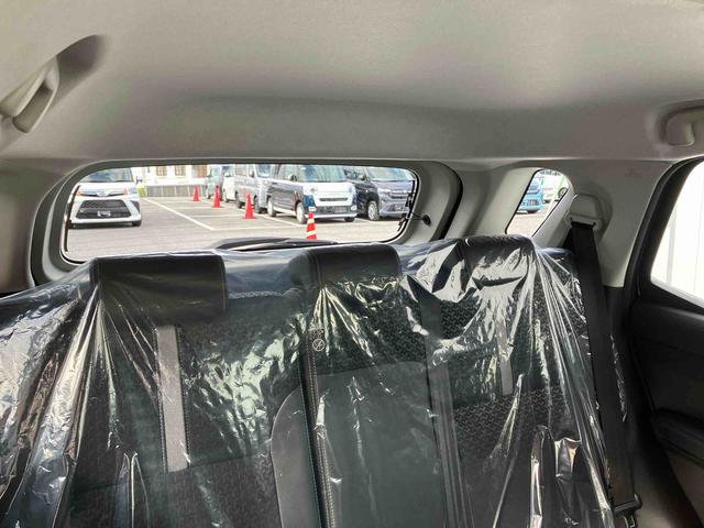 ロッキープレミアムＧ　ＨＥＶ（沖縄県）の中古車