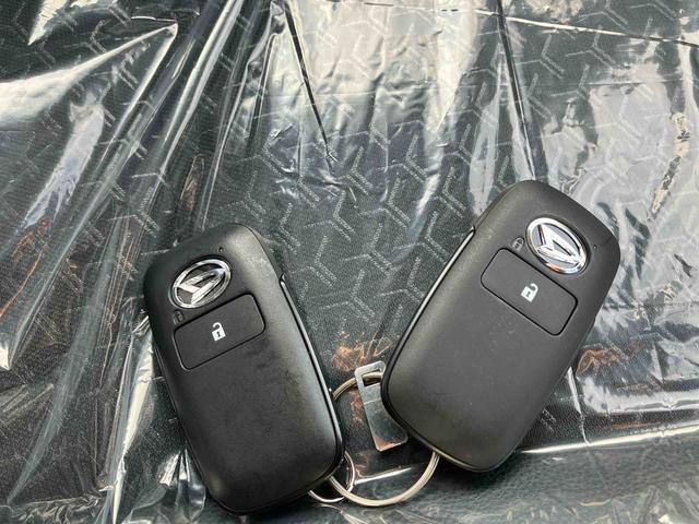 ロッキープレミアムＧ　ＨＥＶ（沖縄県）の中古車