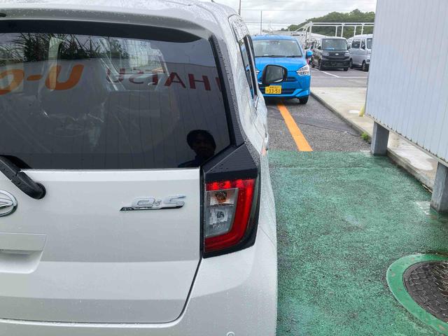 ミライースX SAIII(沖縄県)の中古車
