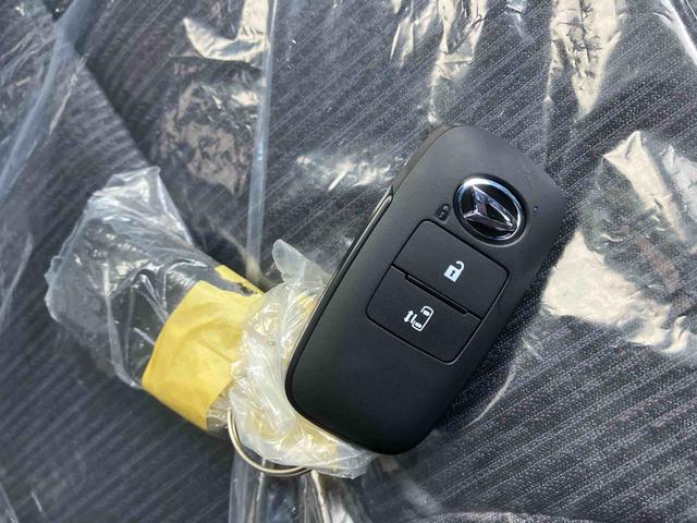 ムーヴＧオートエアコン　９インチディスプレイオーディオ　衝突回避支援システム　コーナーセンサー　ＬＥＤヘッドランプ＆フォグランプ　左側パワースライドドア　キーフリーシステム（沖縄県）の中古車