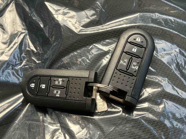 トールカスタムＧ　リミテッドII　ＳＡIII（沖縄県）の中古車