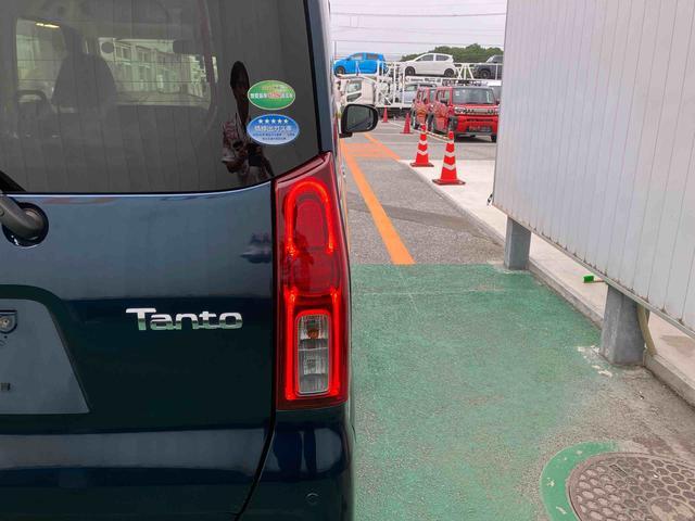 タントX(沖縄県)の中古車