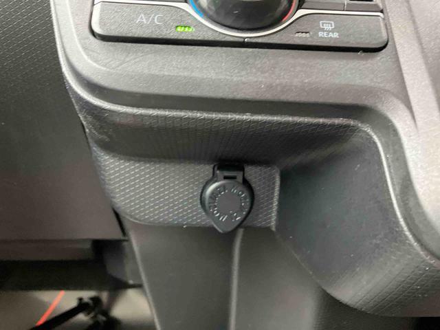 タントX(沖縄県)の中古車