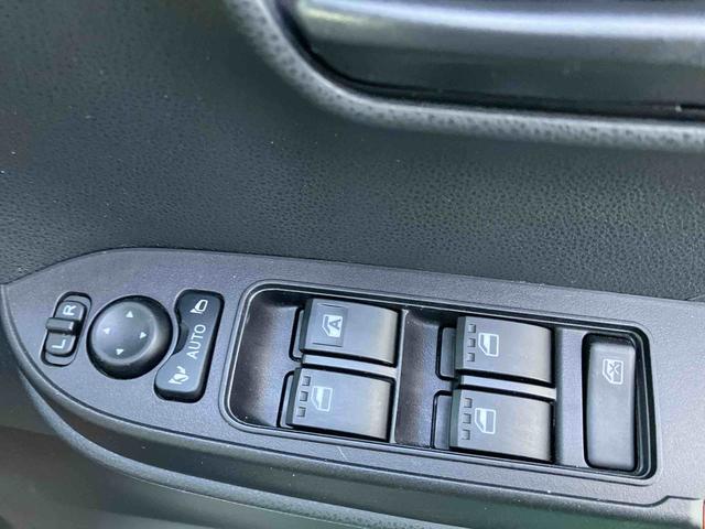 タントファンクロスターボ（沖縄県）の中古車