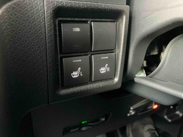 タントファンクロスターボ（沖縄県）の中古車