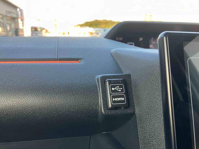 タントファンクロスターボ（沖縄県）の中古車