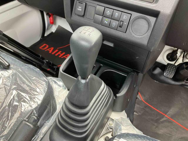 ハイゼットトラックスタンダード5速マニュアル(沖縄県)の中古車