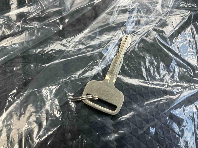 ハイゼットトラックスタンダード5速マニュアル(沖縄県)の中古車