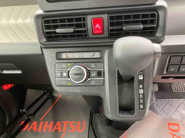 タントX(沖縄県)の中古車