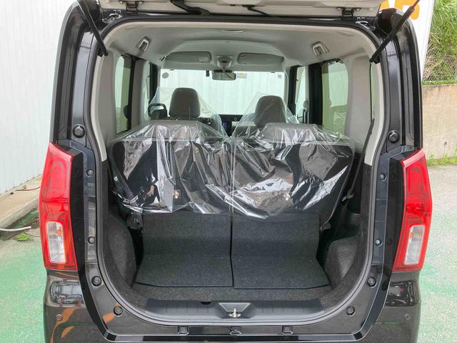 タントX(沖縄県)の中古車