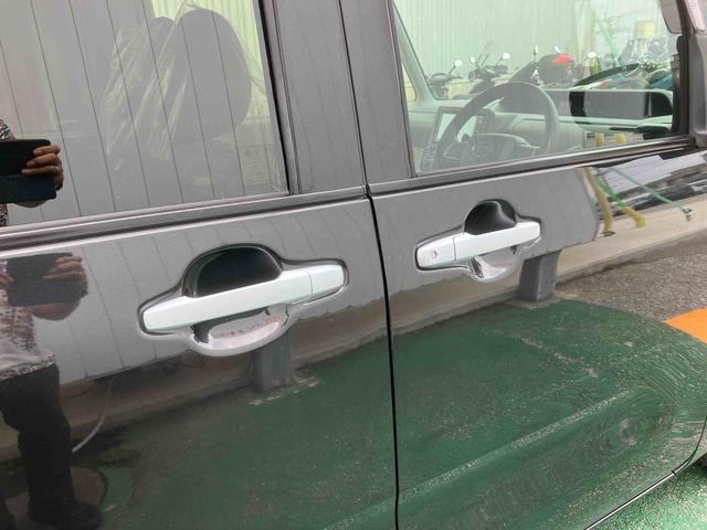 タントX(沖縄県)の中古車