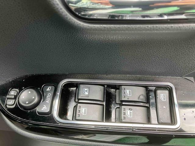 タントカスタムＸ（沖縄県）の中古車
