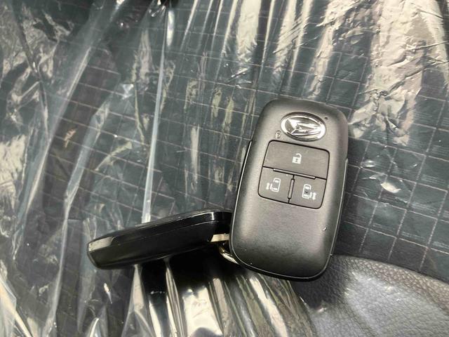 タントカスタムＸ（沖縄県）の中古車