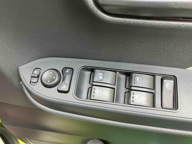 タントＸ（沖縄県）の中古車