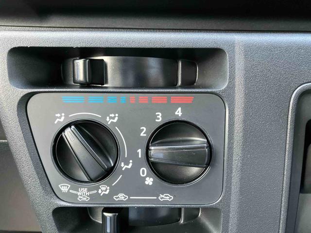ハイゼットカーゴスペシャル（沖縄県）の中古車