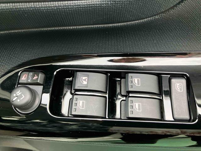 ムーヴキャンバスGブラックアクセントリミテッド SAIII(沖縄県)の中古車