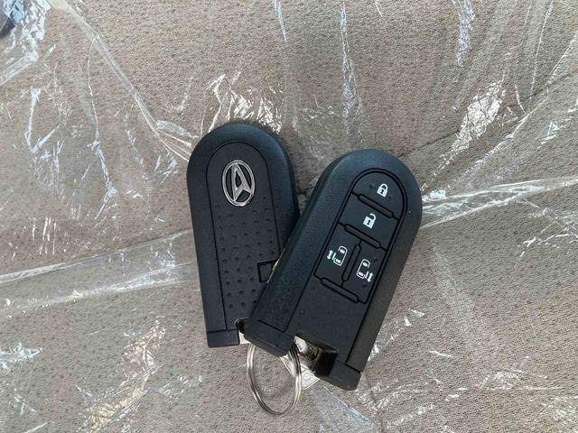 ムーヴキャンバスＧメイクアップリミテッド　ＳＡIII（沖縄県）の中古車