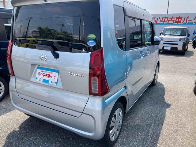 タントX(沖縄県)の中古車