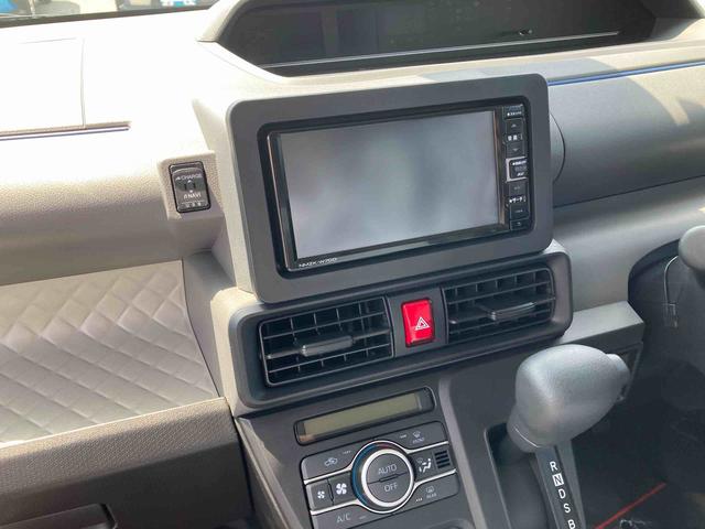 タントX(沖縄県)の中古車