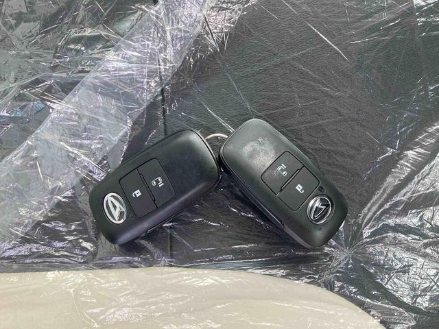 タントX(沖縄県)の中古車