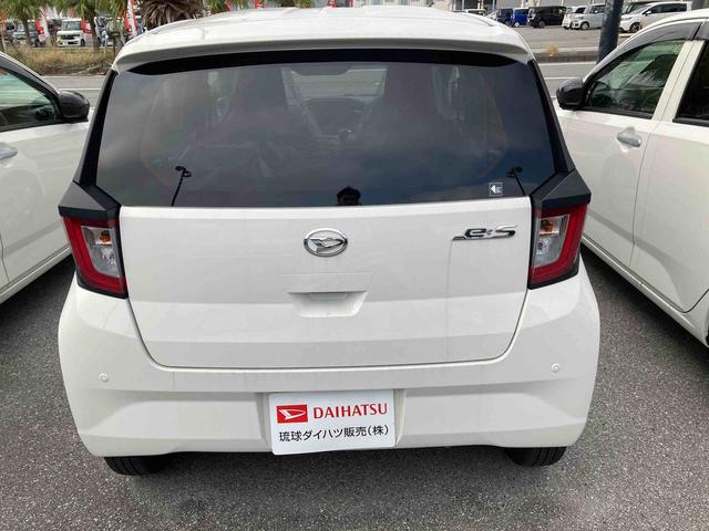 ミライースX SAIII(沖縄県)の中古車