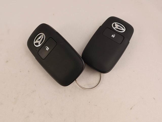 タフトＧ衝突回避支援ブレーキ　車線逸脱警報　バックカメラ　ＬＥＤヘッドランプ　シートヒーター　キーフリー　プッシュスタート　アルミホイール　ＡＢＳ　エアバック　整備手帳　取扱説明書（愛知県）の中古車