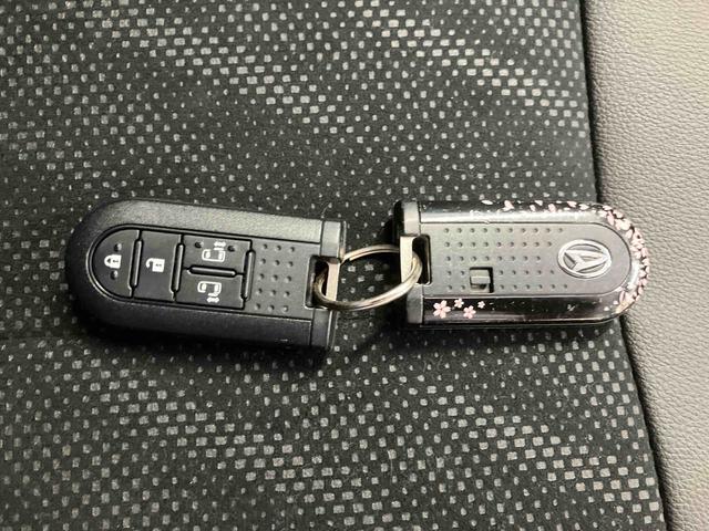 タントカスタムＲＳ　トップエディションＳＡIII／ターボナビ　バックモニター　両側電動スライドドア　プッシュボタンスタート　キーフリー　スマートアシスト　シートヒーター　ドライブレコーダー　オートエアコン　１５インチアルミホイール　ＬＥＤ　ＥＴＣ（三重県）の中古車