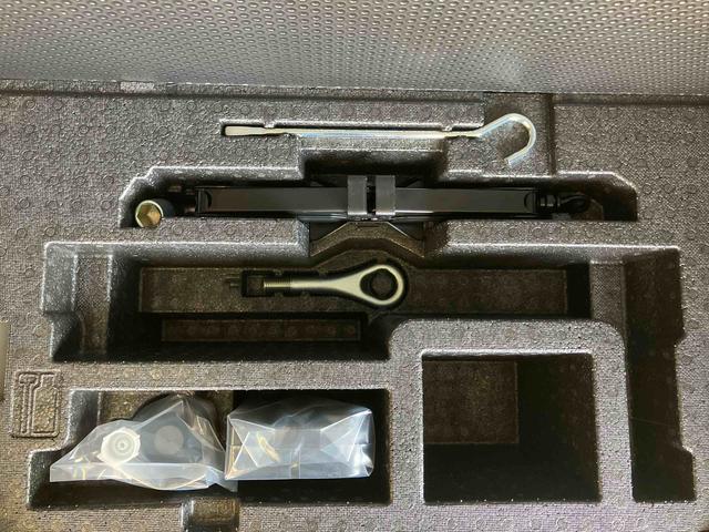 タントカスタムＲＳ　トップエディションＳＡIII／ターボナビ　バックモニター　両側電動スライドドア　プッシュボタンスタート　キーフリー　スマートアシスト　シートヒーター　ドライブレコーダー　オートエアコン　１５インチアルミホイール　ＬＥＤ　ＥＴＣ（三重県）の中古車