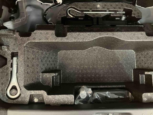 ムーヴカスタム　Ｘ／プッシュスタート／ナビ／キーフリーナビ　プッシュボタンスタート　キーフリー　オートエアコン　オートライト　１４インチアルミホイール　インパネシフト　ＥＴＣ　エコアイドル（三重県）の中古車