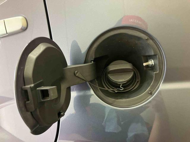 ムーヴカスタム　Ｘ／プッシュスタート／ナビ／キーフリーナビ　プッシュボタンスタート　キーフリー　オートエアコン　オートライト　１４インチアルミホイール　インパネシフト　ＥＴＣ　エコアイドル（三重県）の中古車