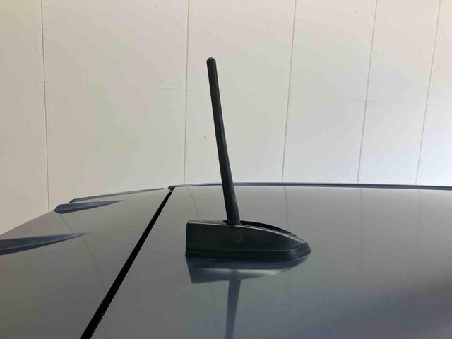 ムーヴカスタム　Ｘ／プッシュスタート／ナビ／キーフリーナビ　プッシュボタンスタート　キーフリー　オートエアコン　オートライト　１４インチアルミホイール　インパネシフト　ＥＴＣ　エコアイドル（三重県）の中古車