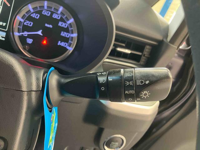 ムーヴカスタム　Ｘ／プッシュスタート／ナビ／キーフリーナビ　プッシュボタンスタート　キーフリー　オートエアコン　オートライト　１４インチアルミホイール　インパネシフト　ＥＴＣ　エコアイドル（三重県）の中古車