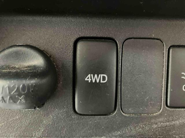 ハイゼットトラックスタンダードＳＡIIIｔ／４ＷＤ／５ＭＴＡＭ／ＦＭラジオ　マニュアルエアコン　パワステ　三方開（三重県）の中古車